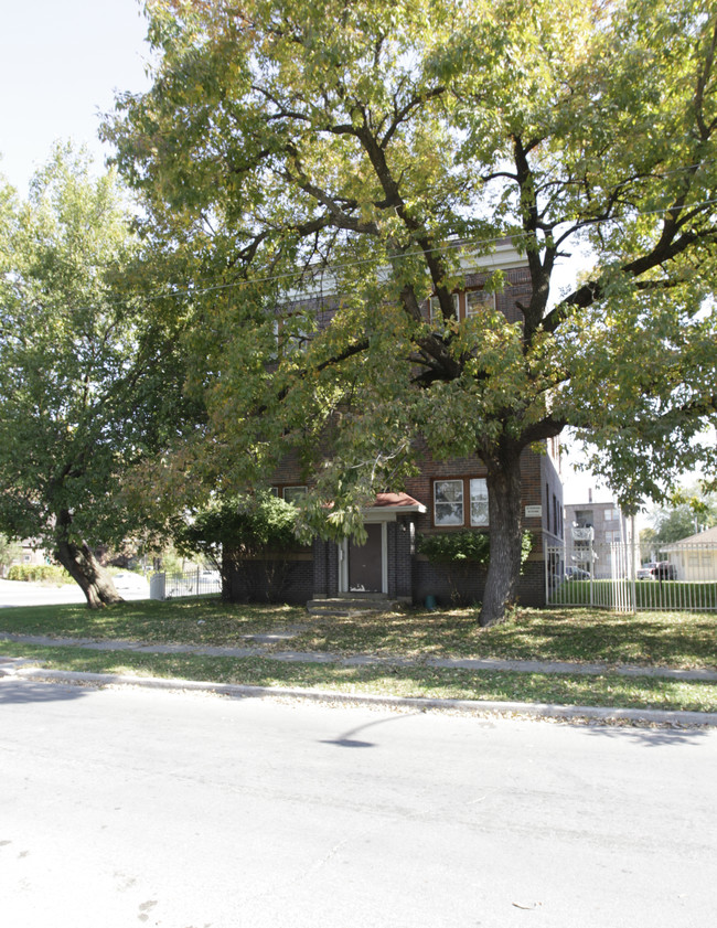 6th and Hickman Apartments