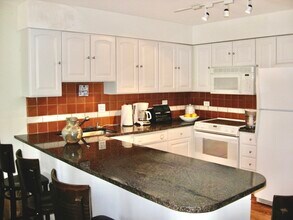 1229 Central St in Evanston, IL - Building Photo - Building Photo