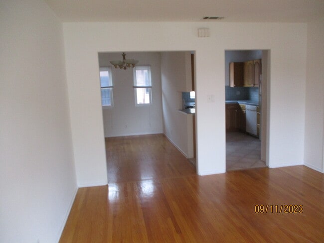 4400 Overland Ave, Unit 3