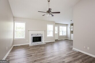 139 Legacy Dr in Hoschton, GA - Building Photo - Building Photo