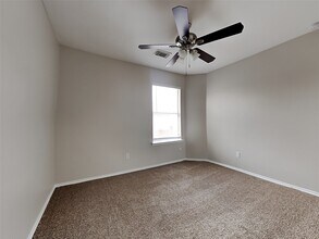 427 Remington Creek Dr in Houston, TX - Building Photo - Building Photo