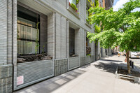 41 Bond Street in New York, NY - Foto de edificio - Building Photo