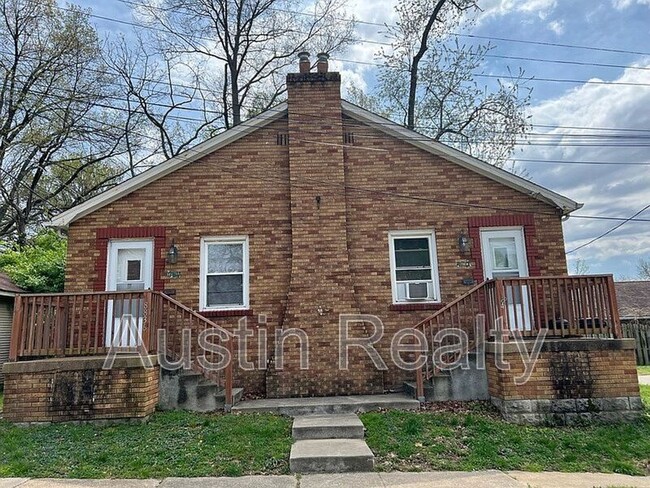 property at 8840 Graceland Ave