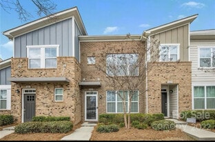 1614 Pat Garrett St in Charlotte, NC - Building Photo
