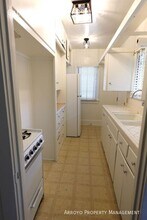 1755 Paloma St in Pasadena, CA - Building Photo - Building Photo