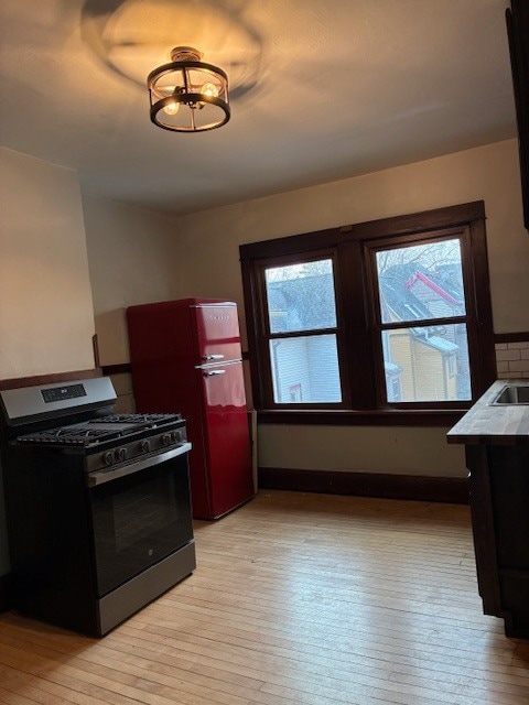 1044 E Gorham St, Unit 1 in Madison, WI - Building Photo - Building Photo