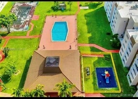 6940 Miami Gardens Dr