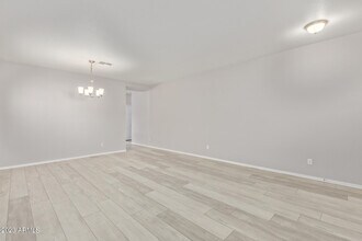 2821 W Santa Cruz Ave in Queen Creek, AZ - Foto de edificio - Building Photo