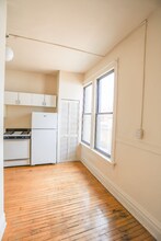 836 W Cornelia Ave in Chicago, IL - Building Photo - Building Photo