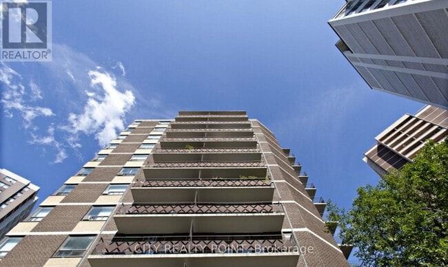 property at 55 Isabella St