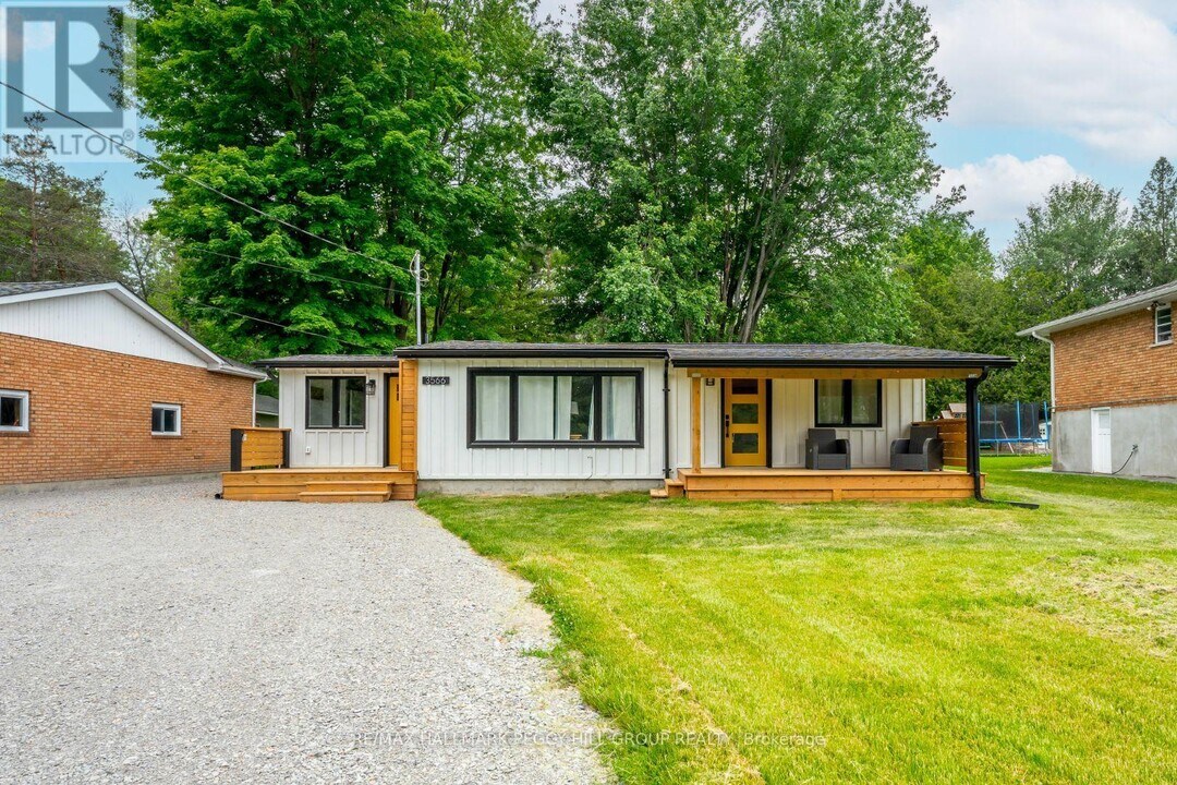 3566 Bayou Rd in Severn, ON - Building Photo