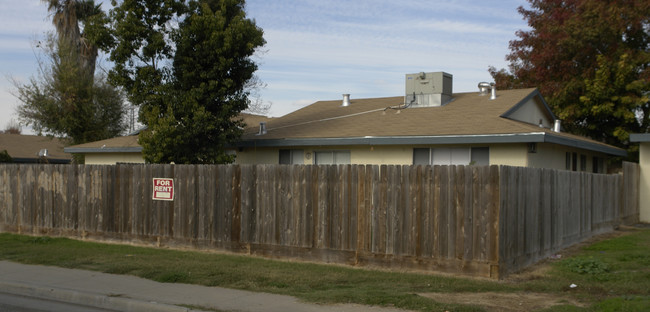 1829 Carter Way in Atwater, CA - Building Photo - Building Photo