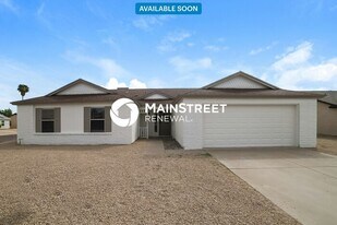 8115 W Krall St in Glendale, AZ - Building Photo