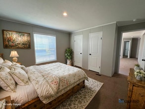 14566 Red Bud Trail N in Buchanan, MI - Building Photo - Building Photo