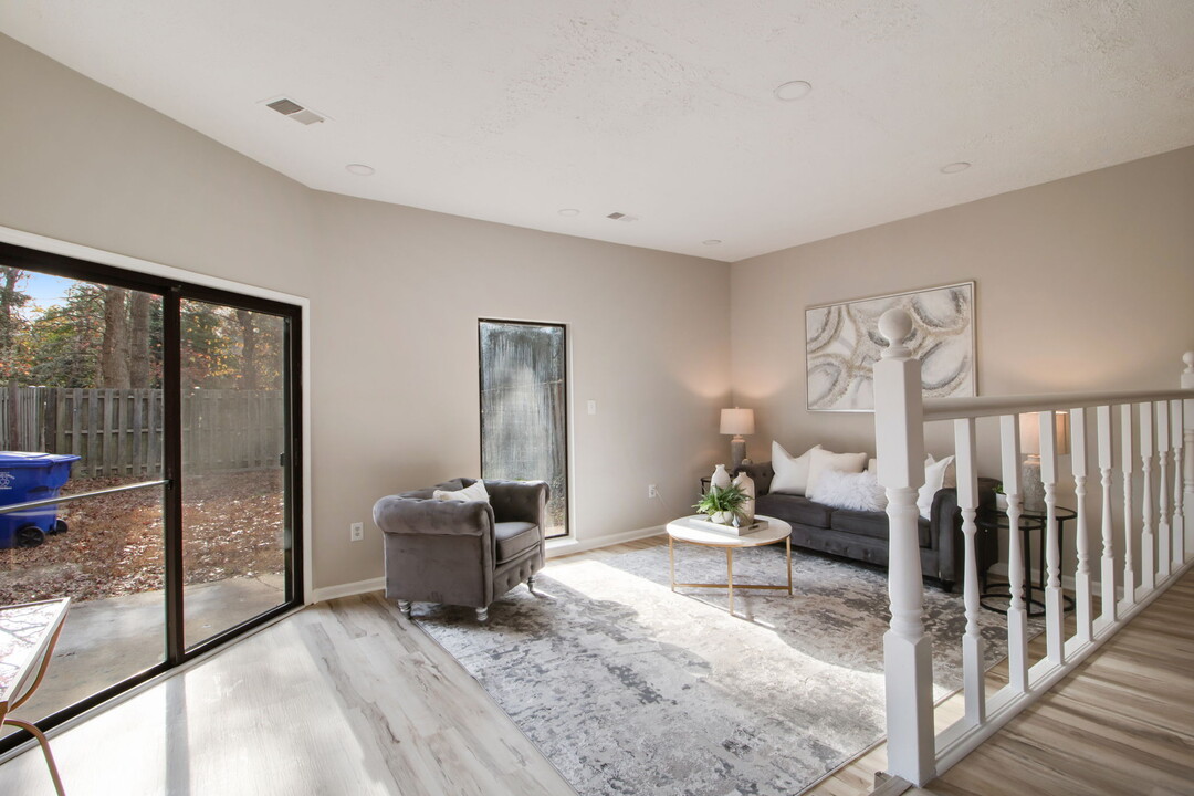 35 Kings Wharf Pl in Waldorf, MD - Foto de edificio