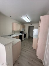 8412 Indigo Sky Ave in Las Vegas, NV - Building Photo - Building Photo