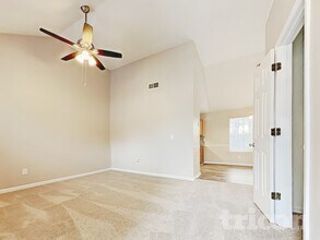 3510 Cameo Ct in Snellville, GA - Foto de edificio - Building Photo