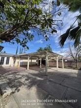 1020 N 10th St in Colton, CA - Building Photo - Building Photo