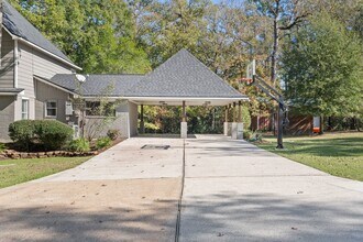11085 Jake Pearson Rd in Conroe, TX - Building Photo - Building Photo