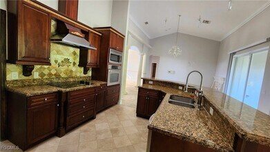 2508 14th St W in Lehigh Acres, FL - Building Photo - Building Photo