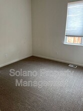 212 San Leon Dr in Vacaville, CA - Building Photo - Building Photo