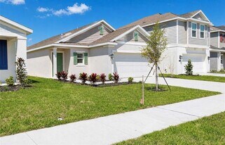 1744 Teagan Ln in Winter Haven, FL - Building Photo