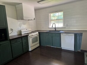 303 Ansley St in Rocky Mount, NC - Building Photo - Building Photo