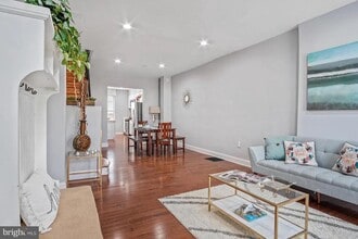 811 N Luzerne Ave in Baltimore, MD - Building Photo - Building Photo