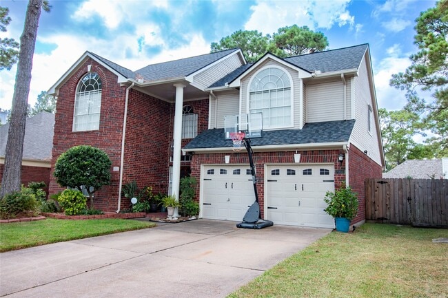 property at 7911 Hidden Oaks Ln