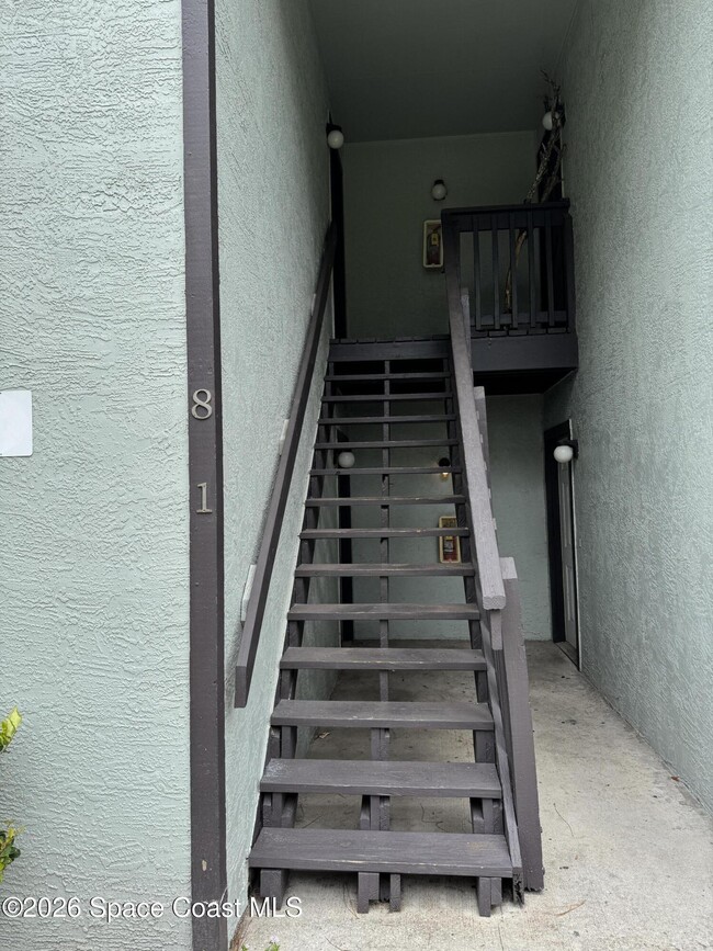 421 Mercury Ave SE in Palm Bay, FL - Building Photo - Building Photo