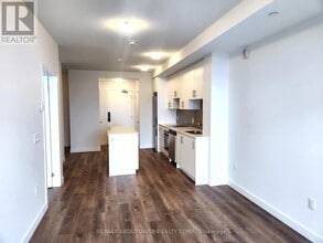 461 Green Rd in Hamilton, ON - Building Photo - Building Photo