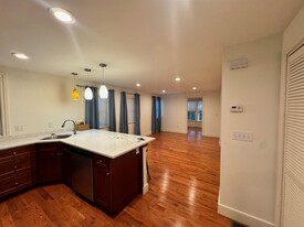 50 Spring St, Unit 1 in Cambridge, MA - Building Photo