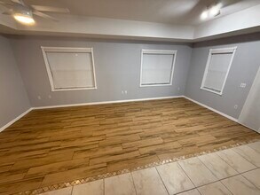 2950 Viscaya Pl in Sarasota, FL - Building Photo - Building Photo