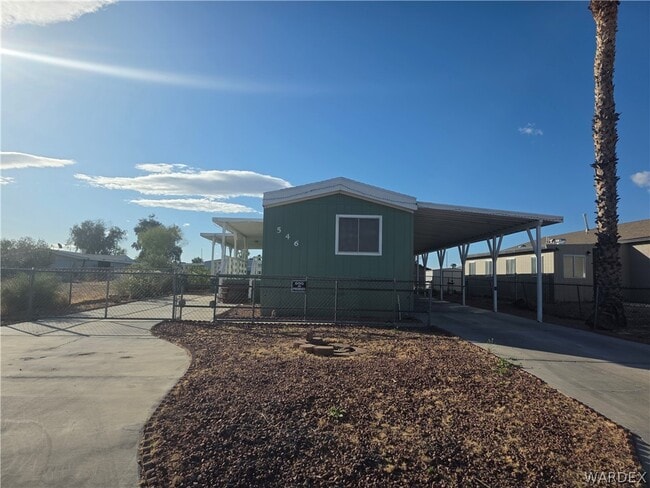 property at 546 Roadrunner Dr