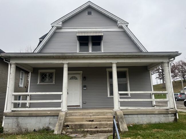 102 N Greenmount Ave