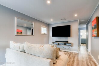 81 Stockton Ave in Ocean Grove, NJ - Building Photo - Building Photo