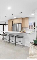 608 SE 2nd Ave in Delray Beach, FL - Building Photo