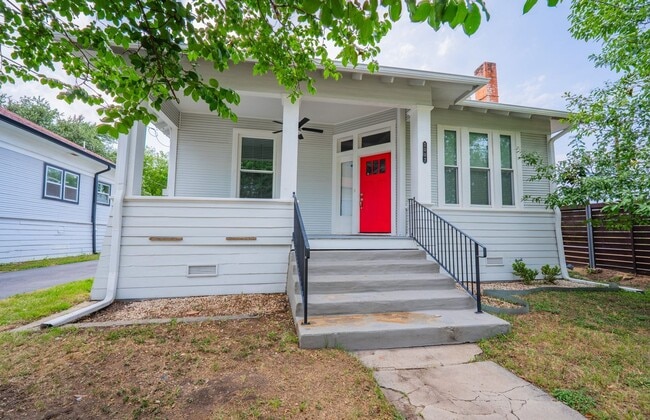 property at 2007 S Presa St