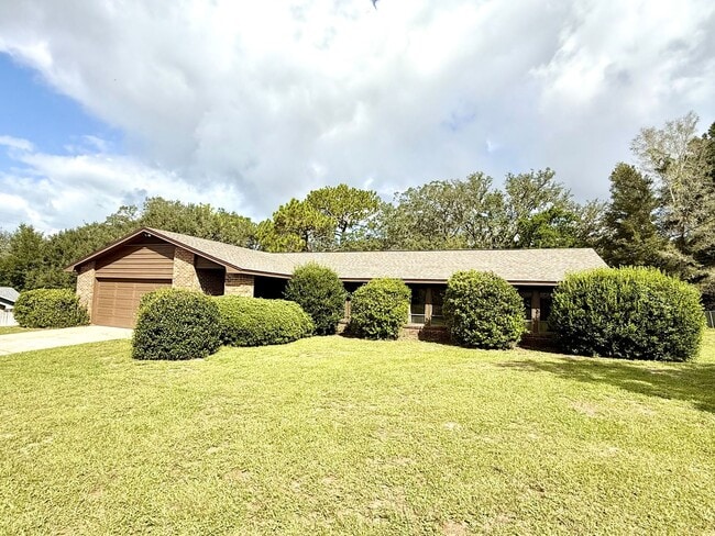 property at 733 Westchester Dr