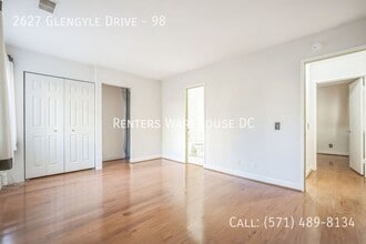 2627 Glengyle Dr in Vienna, VA - Building Photo - Building Photo