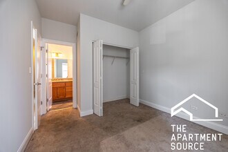 1503 N Talman Ave, Unit CH in Chicago, IL - Building Photo - Building Photo