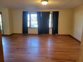 819 Beattie Cir in Sterling, CO - Building Photo - Building Photo