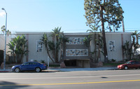 14144-14148 Burbank Blvd in Sherman Oaks, CA - Building Photo - Building Photo