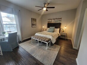 7250 W Greens Rd-Unit -212 in Houston, TX - Building Photo - Building Photo