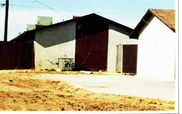 15574 Broken Bow Rd in Apple Valley, CA - Building Photo - Building Photo