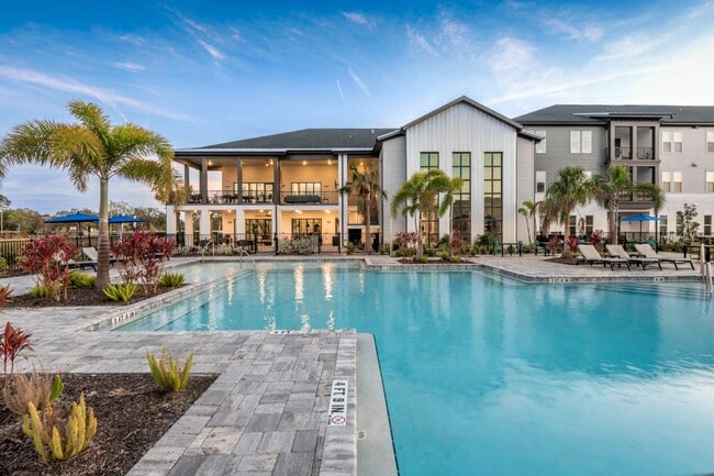 The Crossing at Palm Aire
