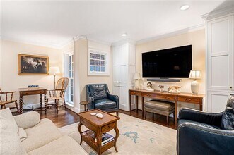 575 Peachtree Battle Ave NW in Atlanta, GA - Building Photo - Building Photo