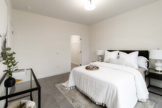 1414 Main St in Saskatoon, SK - Building Photo - Building Photo