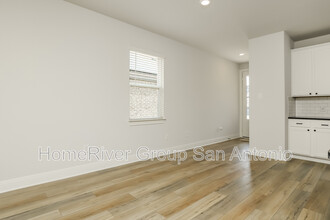 9014 Green Rd in Converse, TX - Building Photo - Building Photo
