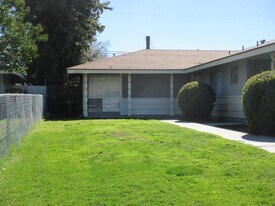 41637 Marine Dr in Hemet, CA - Building Photo